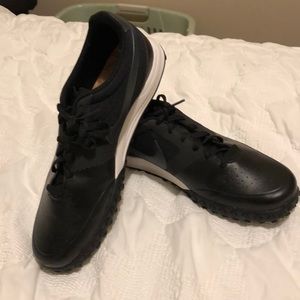 Nike lunalon montroyal golf shoes